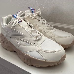 Reebok hexalite size men US 13